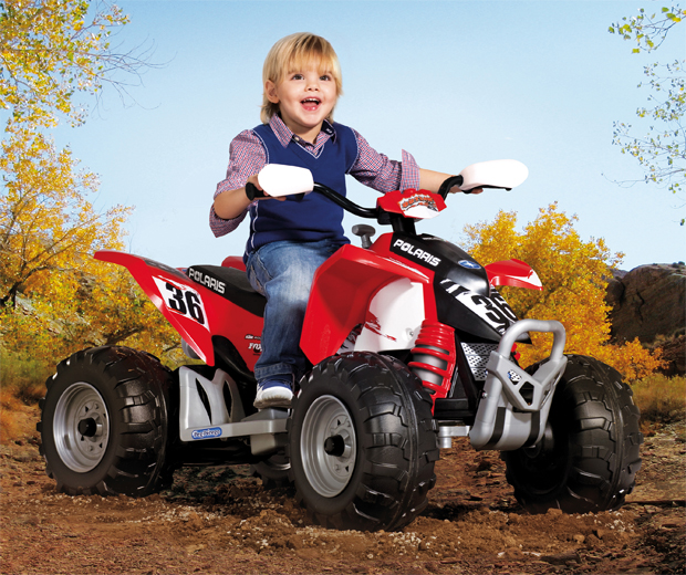 ATV copii Polaris Outlaw cu baterie de 12V - Peg Perego